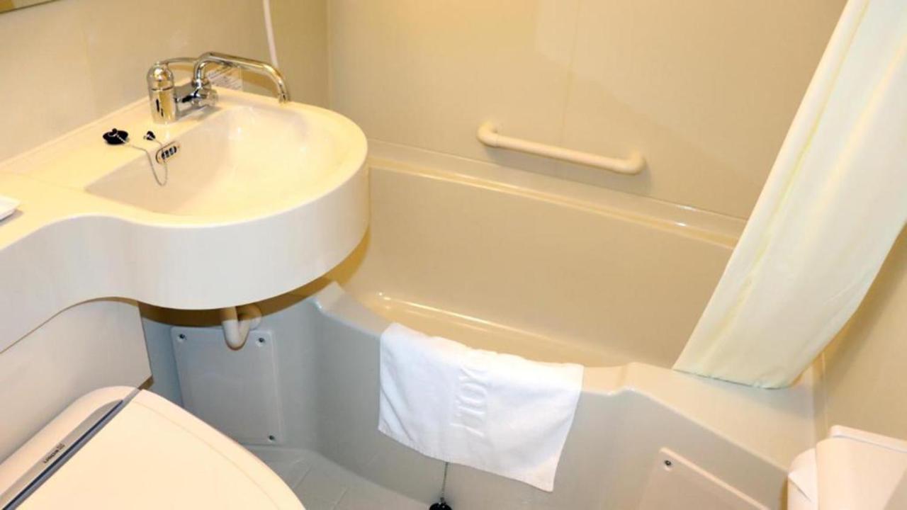 Toyoko Inn Shin-Aomori-Eki Higashi-Guchi Kültér fotó