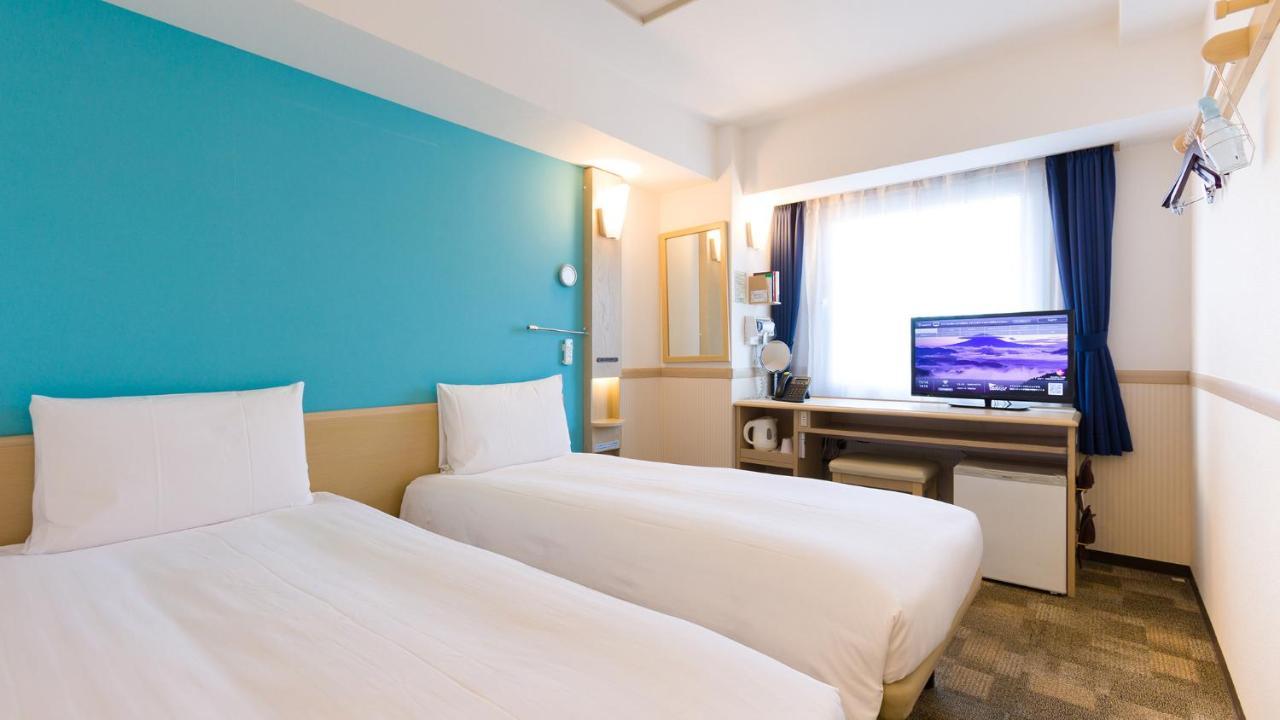 Toyoko Inn Shin-Aomori-Eki Higashi-Guchi Kültér fotó