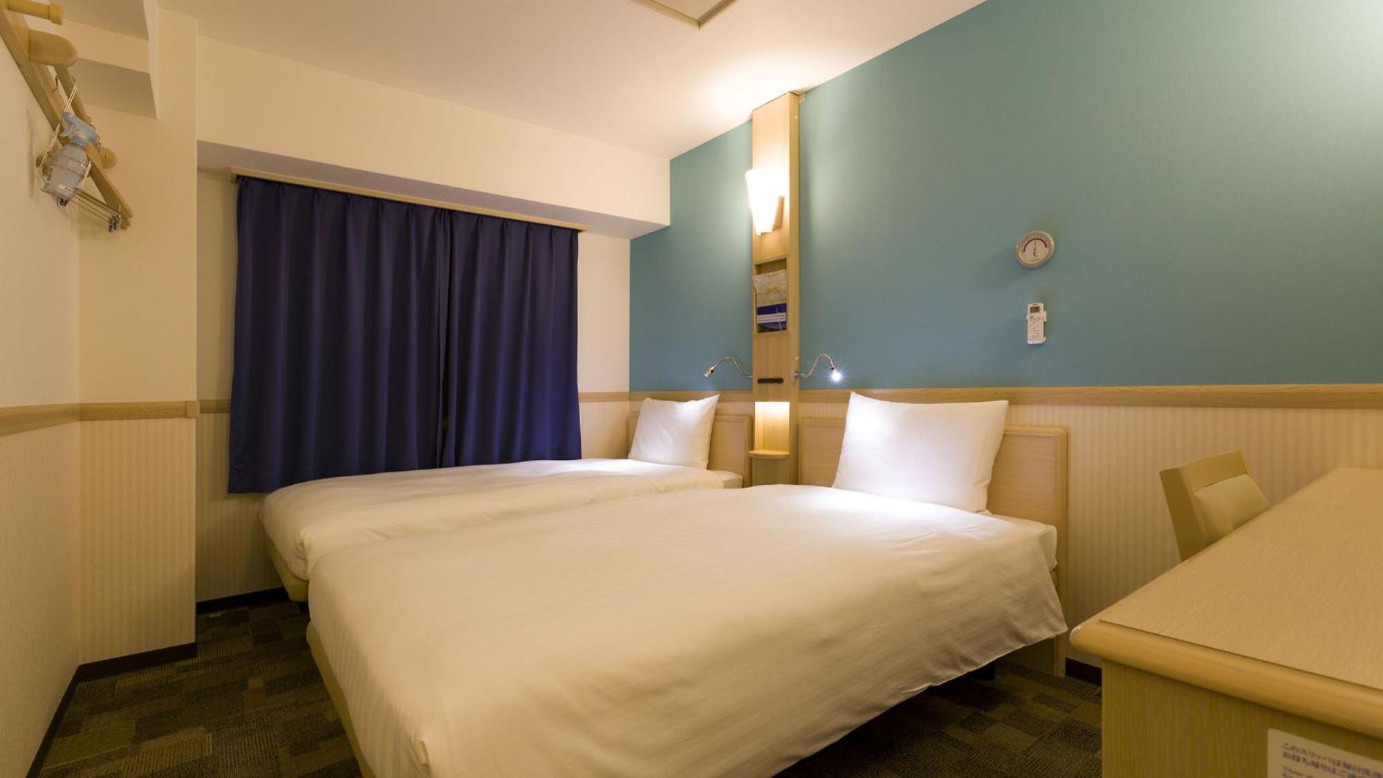 Toyoko Inn Shin-Aomori-Eki Higashi-Guchi Szoba fotó