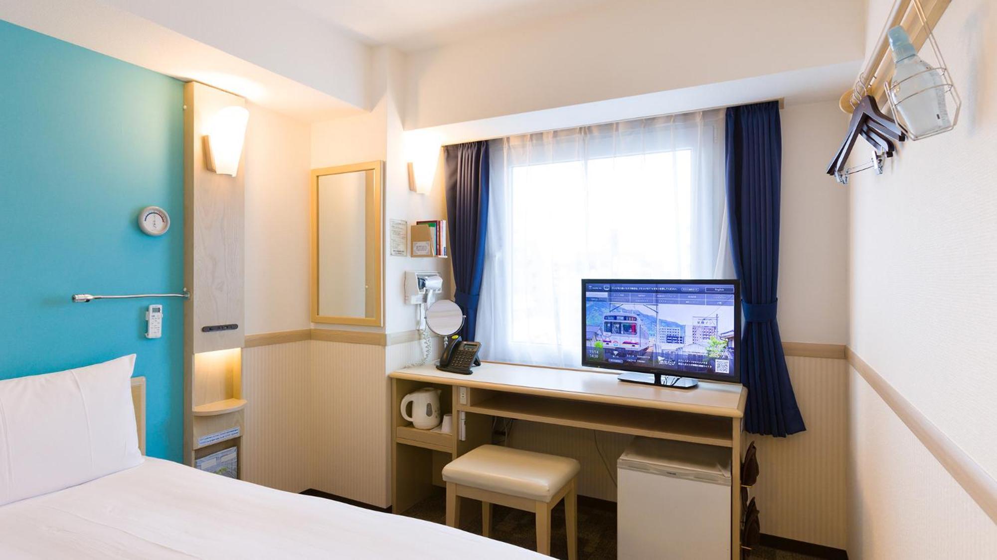Toyoko Inn Shin-Aomori-Eki Higashi-Guchi Szoba fotó