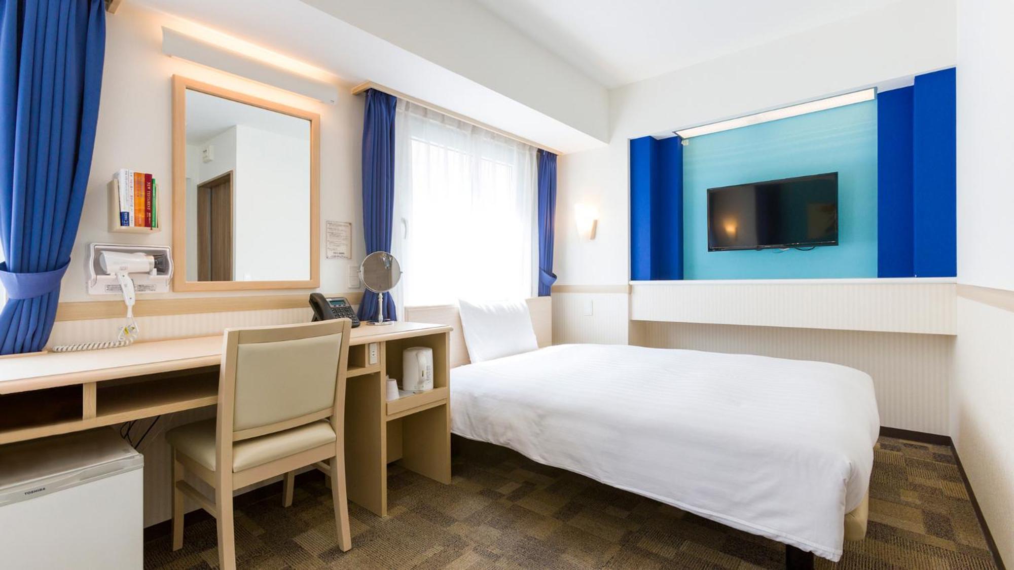 Toyoko Inn Shin-Aomori-Eki Higashi-Guchi Szoba fotó