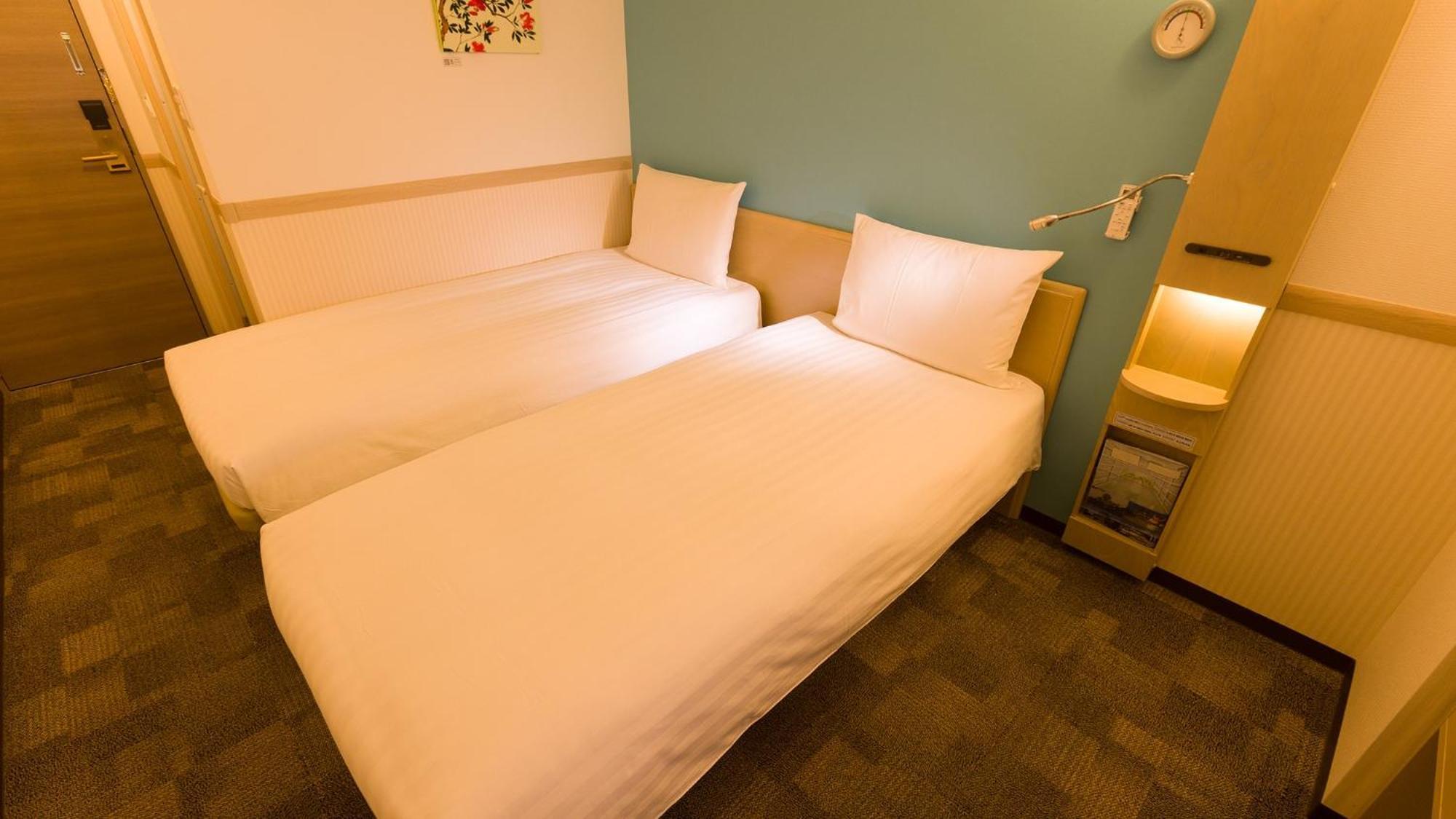Toyoko Inn Shin-Aomori-Eki Higashi-Guchi Szoba fotó