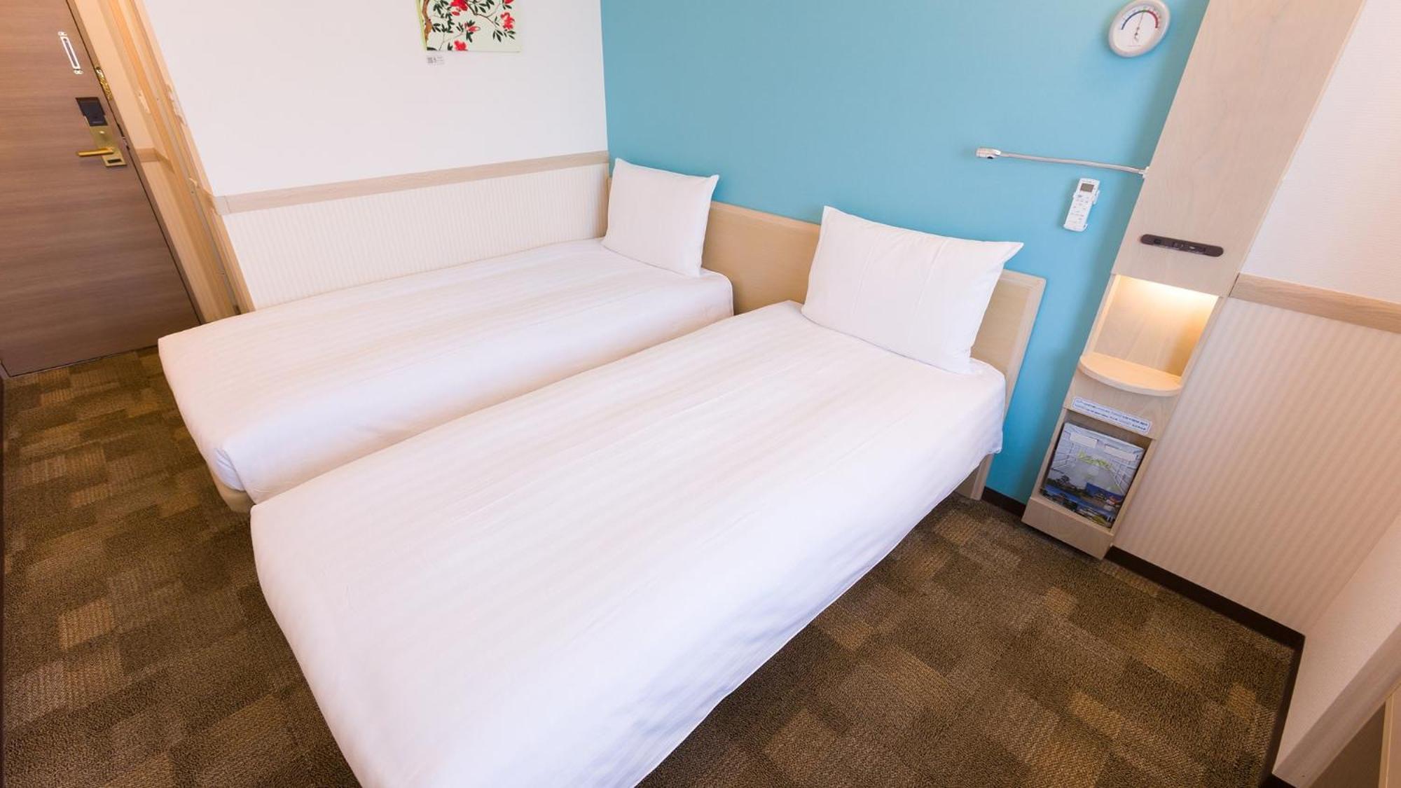 Toyoko Inn Shin-Aomori-Eki Higashi-Guchi Szoba fotó